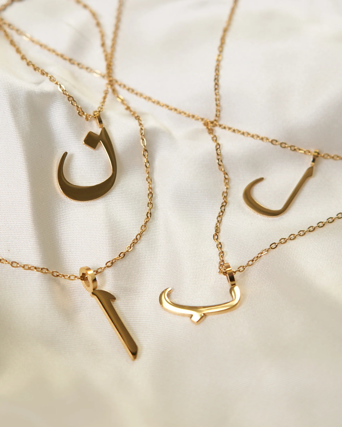 Joyería islámica: collares, anillos y brazaletes - Bislamic