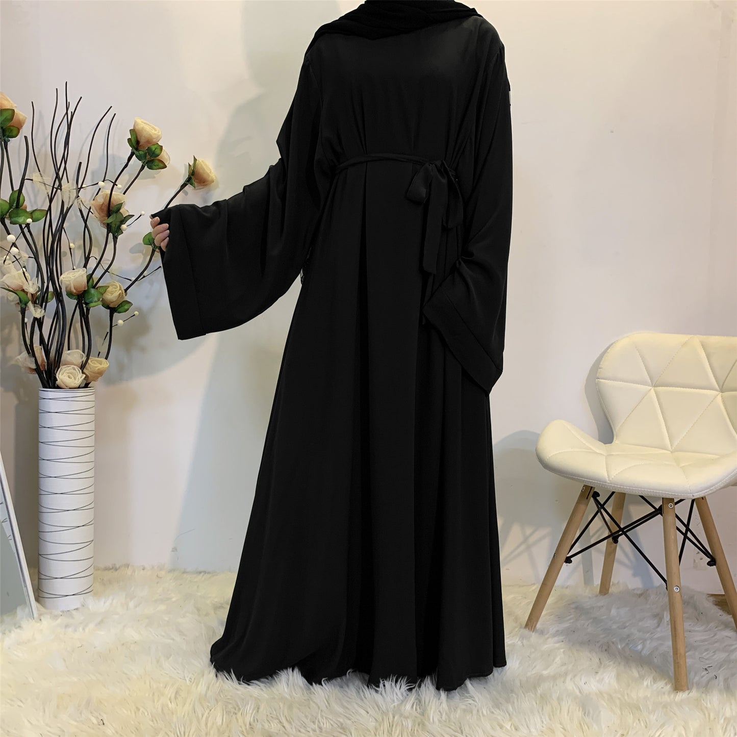 Geschlossene Abaya – Schwarz